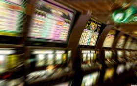 Firbet ပလက်ဖောင်း Slots Live Casino Esports ကစားနည်းများ မြင်ကွင်း